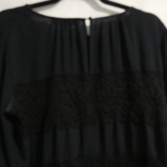 LOFT | large | Black Long Sleeve Blouse | Single Button Back Closure - Picture 10 of 14